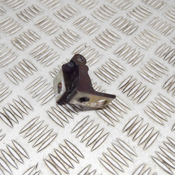 Balama ușă dreapta spate SKODA KAMIQ 2019 OEM: 8X0831404E 21615235