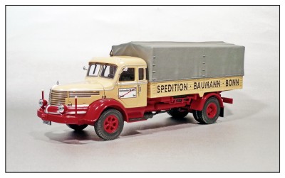 Macheta Krupp Titan 1:43 Minichamps foto