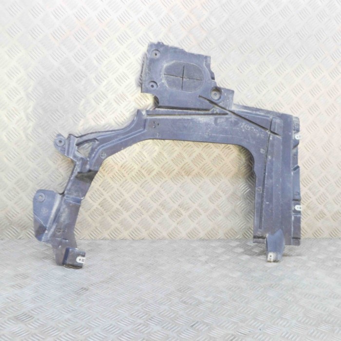 Scut motor dreapta spate BMW 2 Active Tourer F45 2016 OEM: 7352678