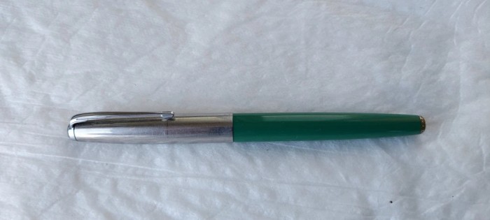 STILOU CHINEZESC RAINBOW MODEL 202 . ANII 80 . CULOARE VERDE .