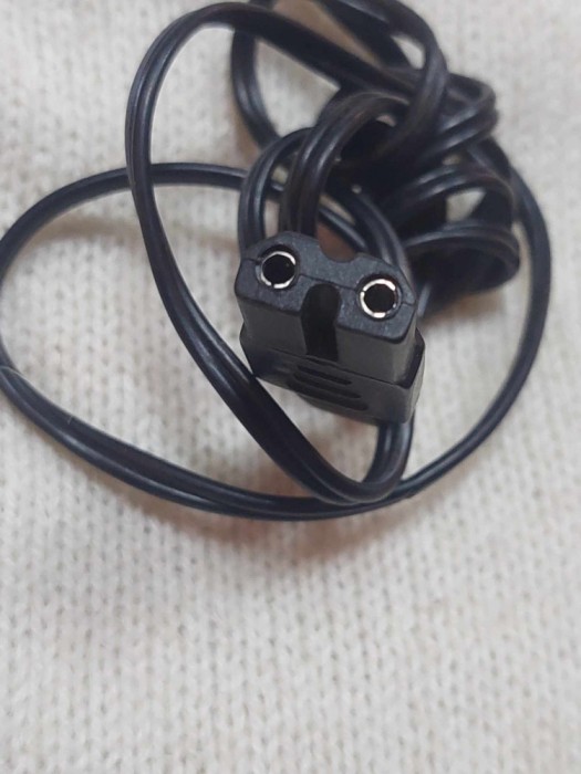 Incarcator/alimentator/adaptor SHANGHAI YOUSHENG 5V charger input.100-240vac,50/60 hz,0,11A-FUNCTIONAL