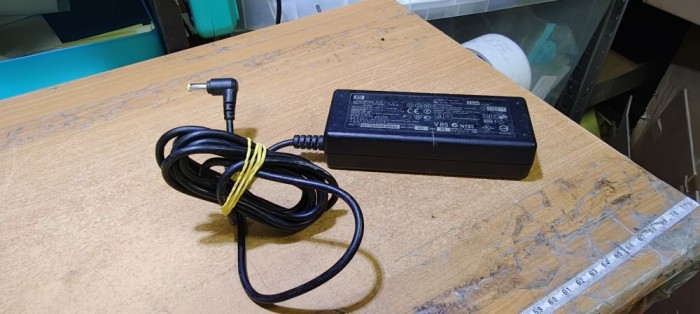 Incarcator HP 19V 3950mA