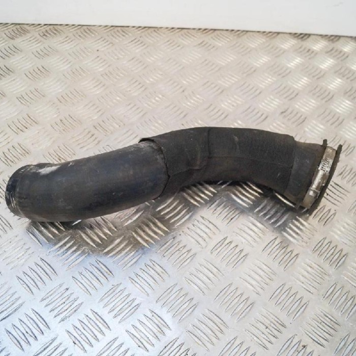 Furtun intercooler st&acirc;nga AUDI A4 8K2, B8 2010 OEM: 8K0145737J | 2496492