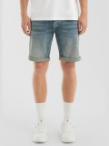 Q/S by s.Oliver Pantaloni scurti de blug barbati, John cu talie medie, Regular Fit, aspect decolorat, Albastru, W29