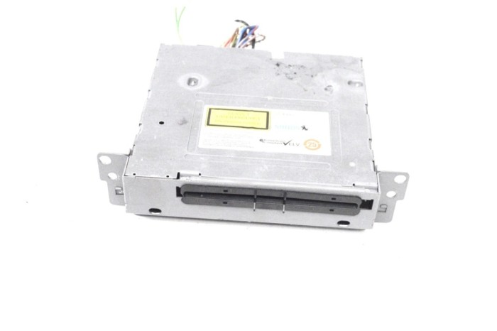 Unitate radio CD navigație BMW 5 F10 2011 OEM: Sedan | 17211082
