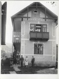 P2864N Casă din Vatra Dornei cu firma J Moldovan, croitor, 1932
