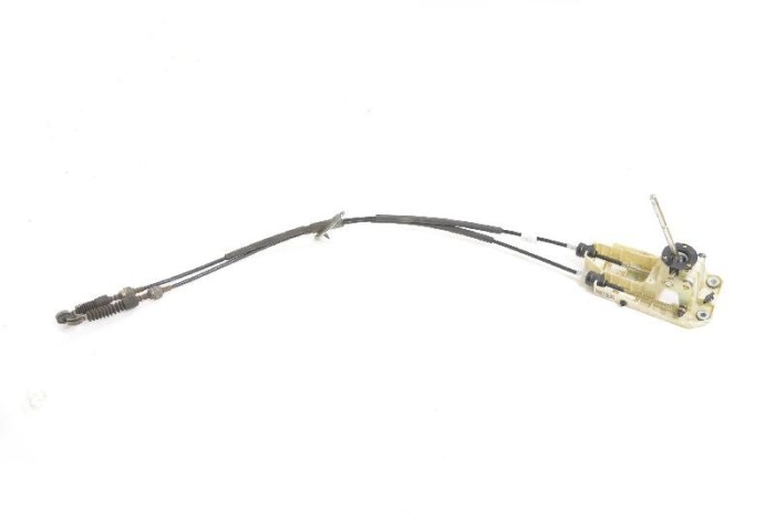 Timonerie cutie de viteze VOLVO V70 II SW 2006 OEM: 9143964 3001488