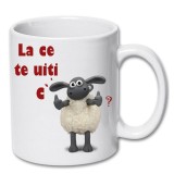 Cana alba personalizata &quot;La ce te uiti C&#039; oaie&quot;, INOVATIX&reg;. 330ml
