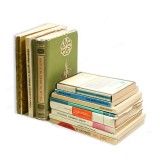 Mariana Filimon, Pavel Apostol, Simion Bărnuțiu, Ana Katz, Nicolae Trandafoiu, N. Kallos, Mircea Vaida, Ion Iliescu, 11 volume din biblioteca lui D. D