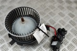 Ventilator aeroterma AUDI A5 Cabrio 8F7 2015 OEM: 8T2820021,8T0820521F,F011500121 24623951