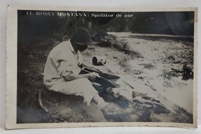 ROSIA MONTANA , SPALATOR DE AUR , FOTOGRAFIE TIP CARTE POSTALA , 1936 foto