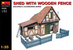+ Kit 1/35 Miniart 35556 - Shed with Wooden Fence + foto
