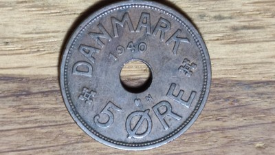 Danemarca - moneda de colectie mare din bronz - 5 ore 1940 - impecabila ! foto