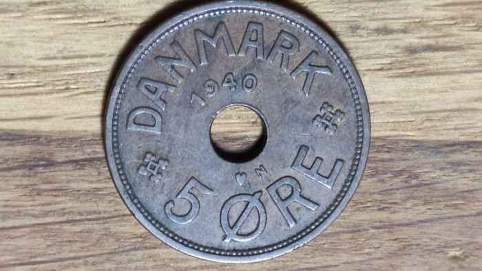 Danemarca - moneda de colectie mare din bronz - 5 ore 1940 - impecabila !