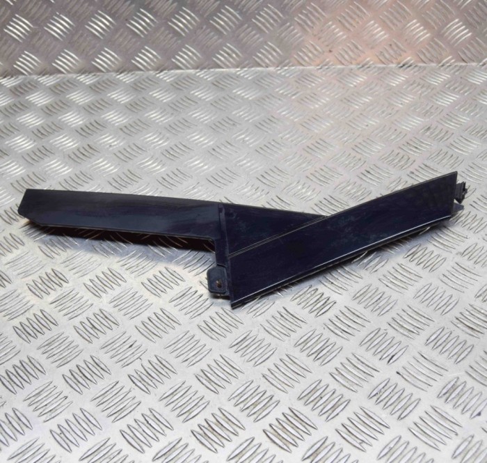 Ornament vertical ușă st&acirc;nga spate JAGUAR E-PACE X540 2020 OEM: J9C3-254A43-A,J9C3-254A43-AA 11817561