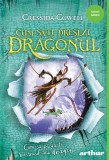 Cumpara ieftin Cum să-ți dresezi dragonul #4. Cum să păcălești blestemul unui dragon - Cressida Cowell
