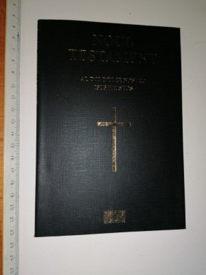 BIBLIE - NOUL TESTAMENT foto