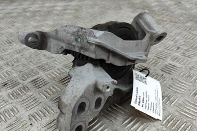 Suport motor dreapta MAZDA CX-5 KF 2022 OEM: KDRA-39-060,KDRA39060 | 30921222 foto
