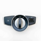 Modul de control comutator faruri MERCEDES-BENZ C W205 2017 OEM: A2059051810,10132806 10891679