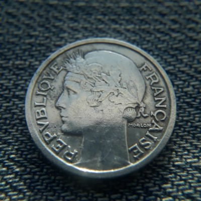 2e - 50 Centimes 1947 Franta foto