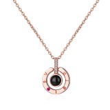 Colier cu pandantiv argint 925 MBrands care proiecteaza cuvantul &quot; Te Iubesc&quot; in 100 de limbi Rose Gold