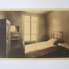 Carte postala necirculată Paris-Spitalul militar Foch,salon ptr.bolnavi anii 20