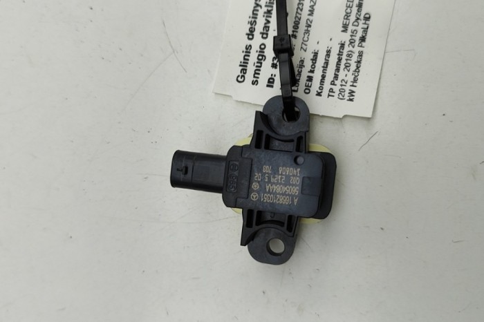 Senzor de impact dreapta spate MERCEDES-BENZ A W176 2015 OEM: A1668210351,56054084AA 31382880