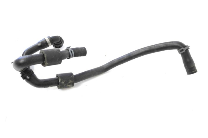Furtun de lichid de răcire AUDI A4 Avant 8K5, B8 2014 OEM: 8K0819332J 11346552
