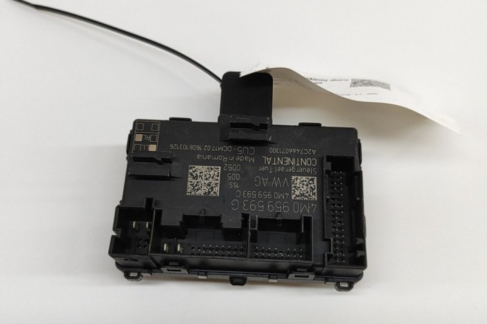 Modul de control ușă dreapta față AUDI Q7 4M 2016 OEM: 4M0959593G,4M0959593C,A2C7466071300 28424193