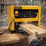 Cumpara ieftin Masina de rindeluit 2000W, 5-135mm inaltime, 254mm latime lucru WAINER TP1