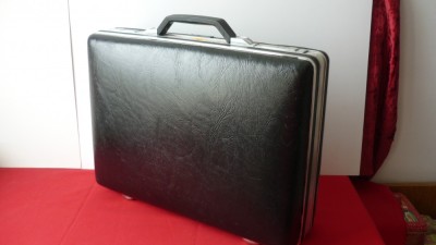 GEANTA DIPLOMAT &amp;quot;AIRLINER&amp;quot; CU CHEIE Nr4. FOLOSITA foto