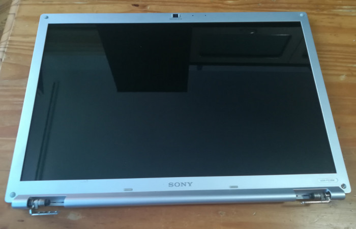 Display 15.4&rdquo; + carcasa /balamale/webcam laptop Sony Vaio VGN-FZ38M