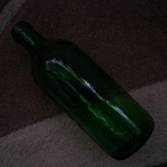 Sticla veche de apa minerala, 0.5 L