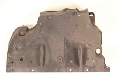 Scut motor central spate TOYOTA PRIUS _W3_ 2011 OEM: 58398-47031 foto