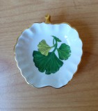 Mic centru de masa din portelan fin