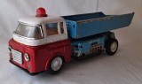 Camion basculanta - Jucarie veche anii 1970 tabla litografiata - dimensiuni mari