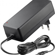 Sursa de alimentare de 100-240V la 12V cu mufa 5.5 mm x 2.1 mm 60W 5A Goobay