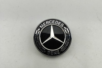 Emblema capota MERCEDES-BENZ C Coupe C205 2020 OEM: A0008171701 | 32055459 foto