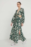 Abercrombie &amp; Fitch rochie culoarea verde, midi, evazată