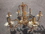 Un superb candelabru din bronz masiv Dore