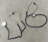 Set doua stetoscoape romanesti