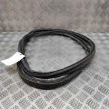 Garnitura de cauciuc haion PORSCHE BOXSTER 986 2001 OEM: 98651261100,986.512.611.00 27731759