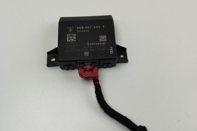 Unitate de control Gateway PORSCHE MACAN 95B 2016 OEM: 95B907530F 30455983 foto