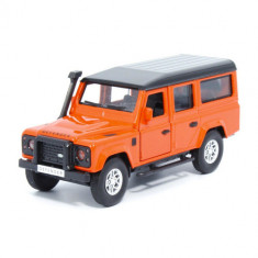 Macheta masinuta Bburago scara 1/32 Lamd Rover Defender 110 Portocaliu