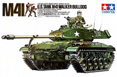 1:35 U.S. M41 Walker Bulldog Kit 1:35 foto