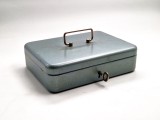 vtg Caseta Metalica pt Bani Compartimentata cu Cheia Originala 25x19x7 cm &#039;70s
