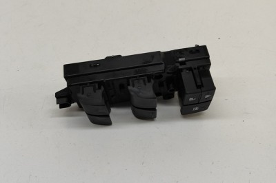 Buton geam ușă dreapta față LEXUS UX _AA1_, _AH1_, _MA1_ 2022 OEM: 84040-33190 30273149 foto
