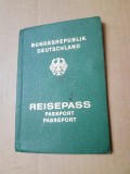 C421-I-Pasaport vechi colectie Germania Federala 1985. Stare foarte buna.