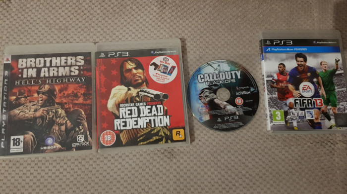 Joc/jocuri pt ps3 Playstation 3 PS 3 Colectie 4 jocuri Red dead redemtion Fifa