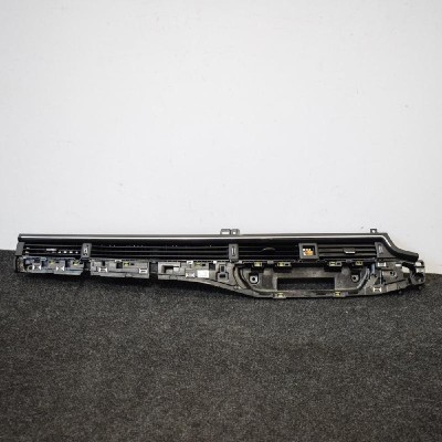 Gura de ventilație planșa de bord AUDI A4 Avant 8W5, B9 2017 OEM: 8W28209028W2820901C 3499430 foto